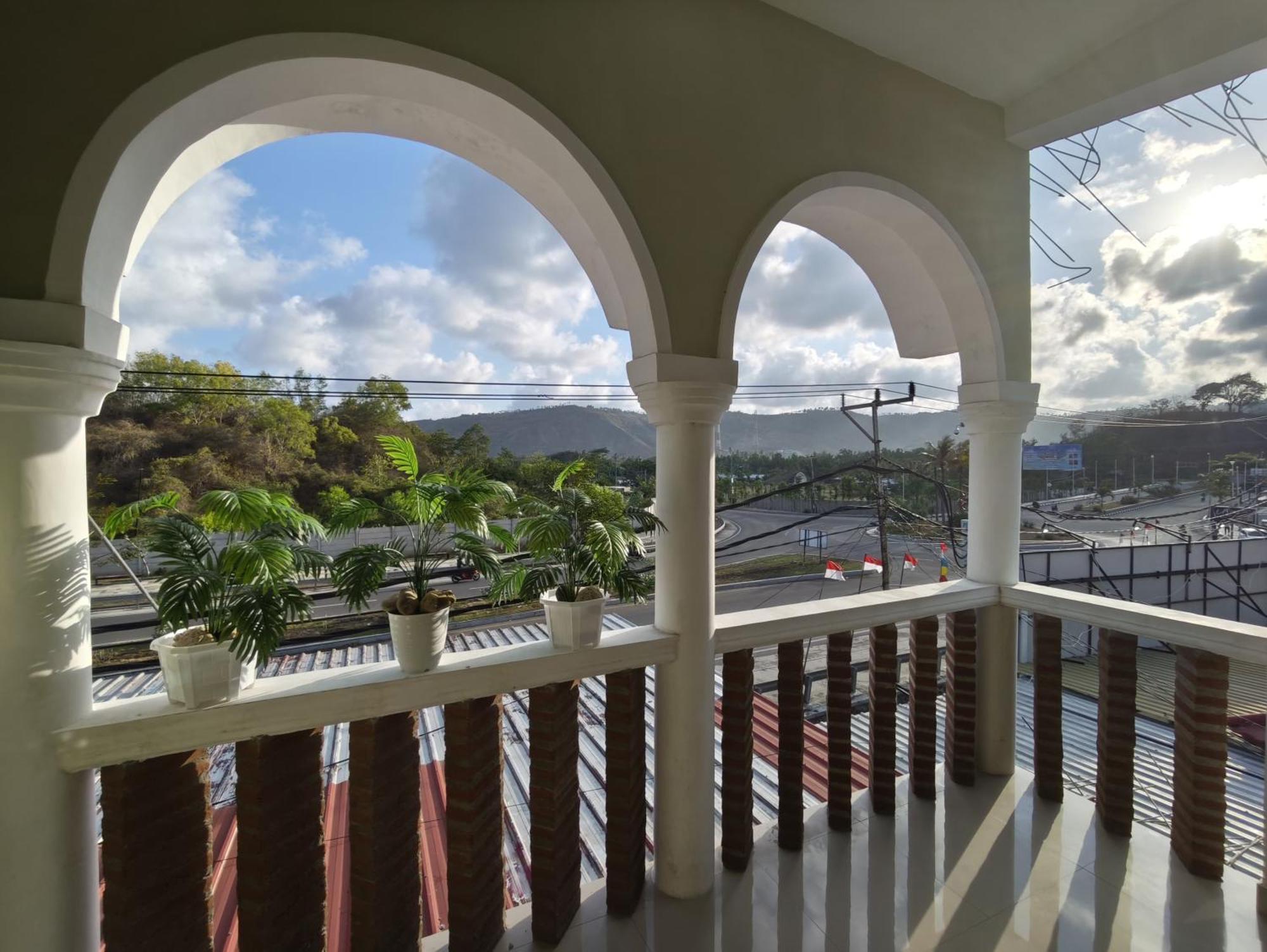 Ike'S Homestay Kuta  ภายนอก รูปภาพ